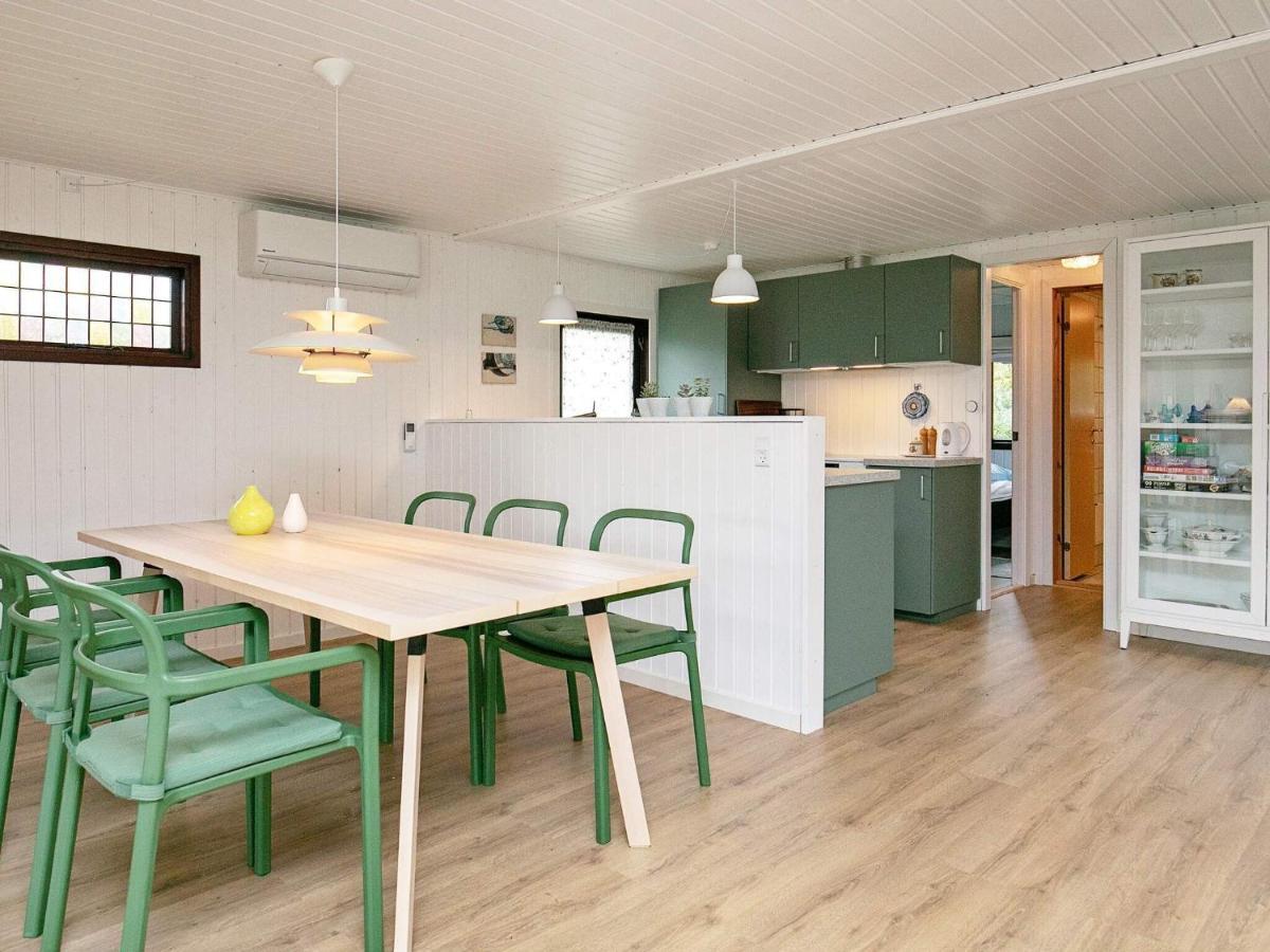 6 Person Holiday Home In Nibe Екстер'єр фото