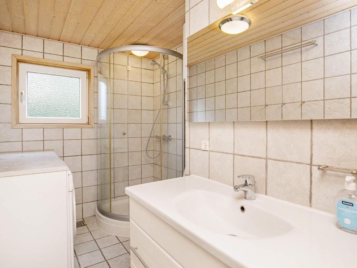 6 Person Holiday Home In Nibe Екстер'єр фото