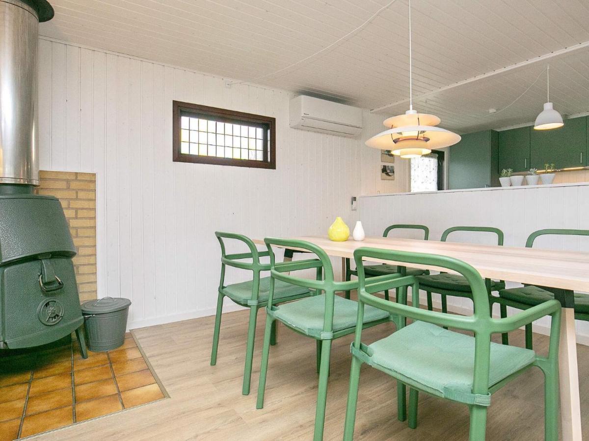 6 Person Holiday Home In Nibe Екстер'єр фото